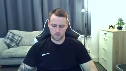 mrengland86566 online show from 02.23.26