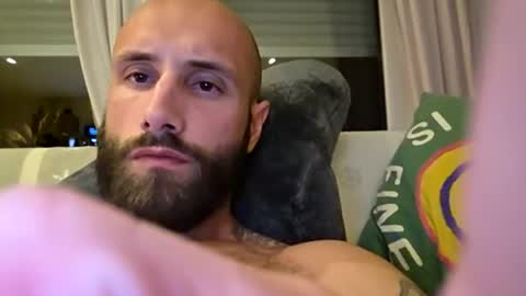 mrga591904 online show from 07.11.26