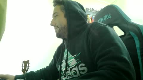 Snapshot of mrlilnice chatting on 06.12.26 mrlilnice online show from 06.12.26