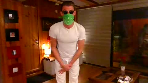 Snapshot of mrlong23cm chatting on 12.14.24 Mr Long online show from 12.14.24