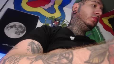 Snapshot of mrmanny__ chatting on 10.03.25 mrmanny__ online show from 10.03.25