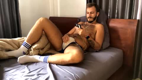 Max online show from 10.25.25