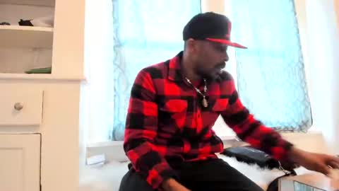 mromg007 online show from 12.24.24