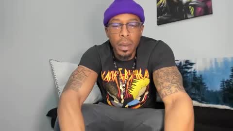 mromg007 online show from 02.24.25