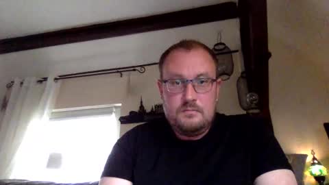 Snapshot of mrosenth81 chatting on 05.20.26 mrosenth81 online show from 05.20.26