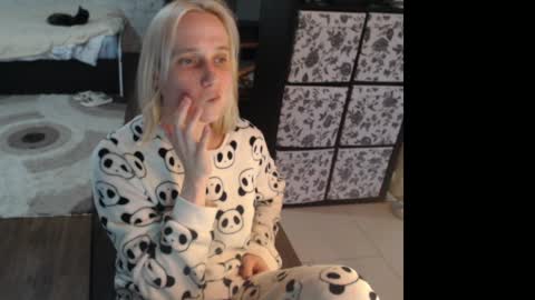 Sasha online show from 04.23.26