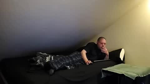 Snapshot of mrxhere chatting on 04.11.26 mrxhere online show from 04.11.26