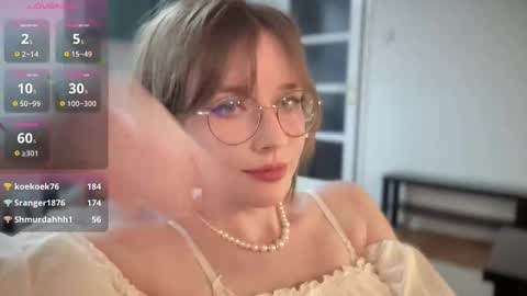 ms_christiana online show from 11.10.25