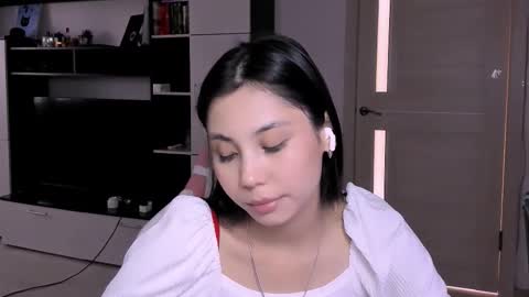 ms_emily_ online show from 03.11.26