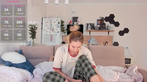 Ms ForYOU online show from 10.04.25