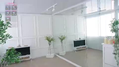 Snapshot of ms_lawless chatting on 02.03.25 Samantha online show from 02.03.25