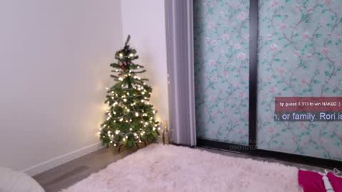 R o r i  SnapChat heyroriv2 wednesday - sunday Noon oclock mountain - 5pm mountain online show from 01.01.25