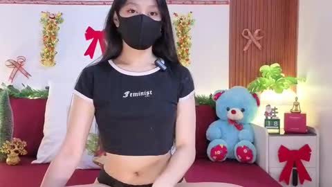 Snapshot of ms_shye chatting on 11.18.25 ms_shye online show from 11.18.25