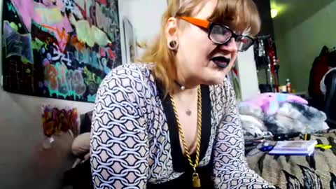 Snapshot of mscuntyluxxe chatting on 07.22.26 Cunty Luxxe online show from 07.22.26