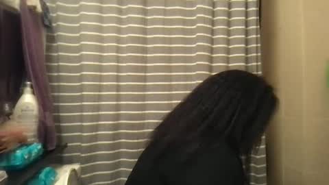 Snapshot of msjonemillion chatting on 01.19.25 Chocolate Candy Stick online show from 01.19.25