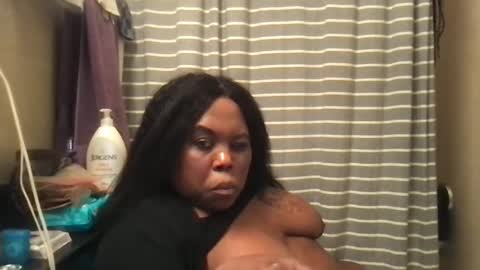 Snapshot of msjonemillion chatting on 01.20.25 Chocolate Candy Stick online show from 01.20.25