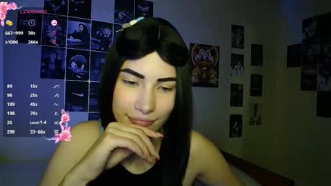 Noora Saetr online show from 09.17.25