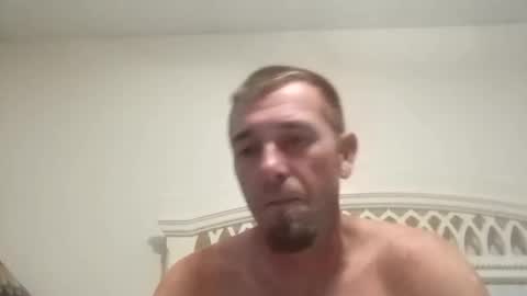 Snapshot of mst_198569 chatting on 05.18.26 mst_198569 online show from 05.18.26