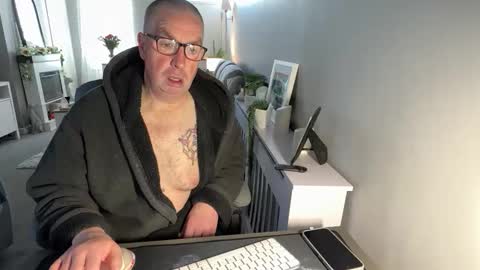 Snapshot of mtb1697 chatting on 02.17.26 mtb1697 online show from 02.17.26