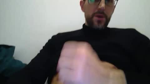 Snapshot of mtmaxtraining chatting on 03.31.26 mtmaxtraining online show from 03.31.26