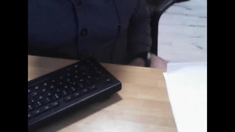 Snapshot of mtwpaul chatting on 12.19.24 mtwpaul online show from 12.19.24