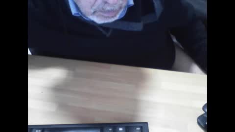 Snapshot of mtwpaul chatting on 01.27.25 mtwpaul online show from 01.27.25