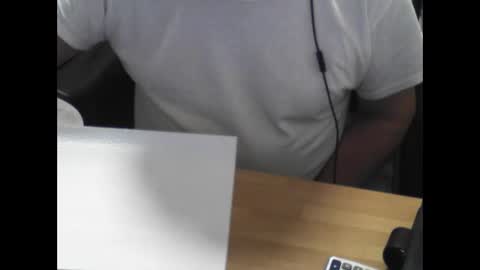 Snapshot of mtwpaul chatting on 03.12.25 mtwpaul online show from 03.12.25