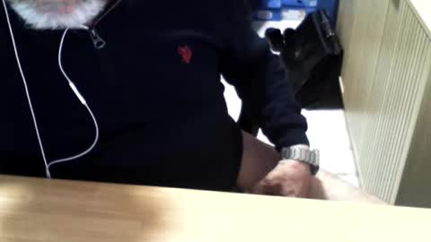 Snapshot of mtwpaul chatting on 03.14.26 mtwpaul online show from 03.14.26