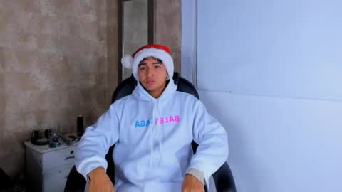 Snapshot of muichiro_tokito1 chatting on 01.01.25 muichiro tokito1 online show from 01.01.25