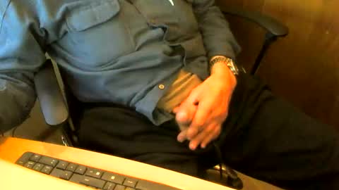 Snapshot of muller520 chatting on 04.25.26 muller520 online show from 04.25.26