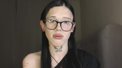 Snapshot of mun_poli chatting on 03.14.26 Polik online show from 03.14.26