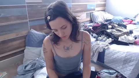 Snapshot of munchi_ chatting on 10.08.25   online show from 10.08.25