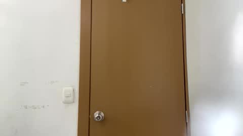 Snapshot of munchi_ chatting on 10.18.25   online show from 10.18.25