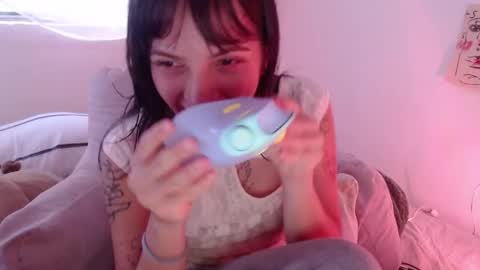   online show from 04.22.26