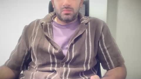 munnabobby2008 online show from 11.17.25