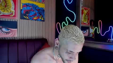 Snapshot of murdockh chatting on 06.22.26 murdok online show from 06.22.26