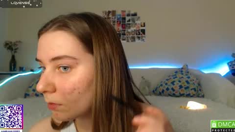 Snapshot of murrrworren chatting on 02.14.25 Mira online show from 02.14.25