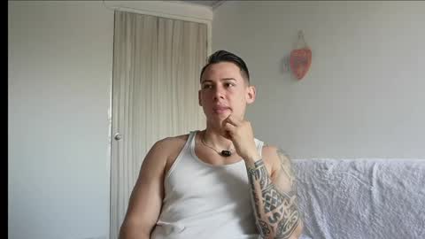 Snapshot of muscle_king_cum chatting on 05.12.26 muscle_king_cum online show from 05.12.26