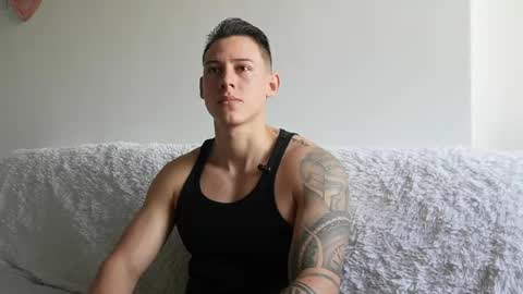 Snapshot of muscle_king_cum chatting on 05.16.26 muscle_king_cum online show from 05.16.26