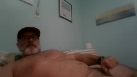 Snapshot of musclemeat41 chatting on 12.16.24 musclemeat41 online show from 12.16.24