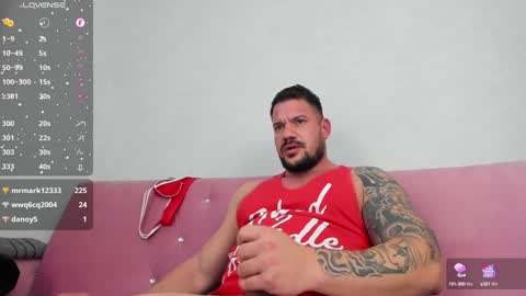 Snapshot of musclemonster31 chatting on 01.02.25 MuscleMonster31 online show from 01.02.25