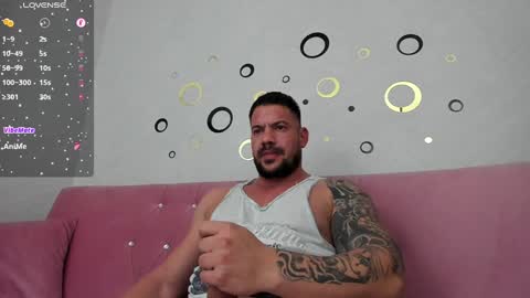 Snapshot of musclemonster31 chatting on 01.14.25 MuscleMonster31 online show from 01.14.25