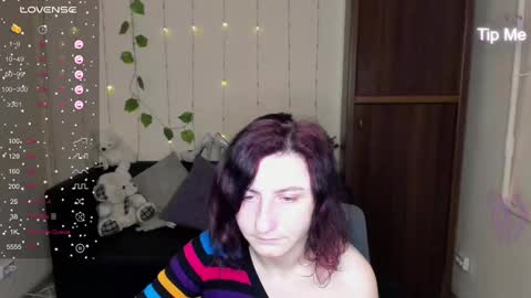 Snapshot of muse_kitty_jenia chatting on 01.24.25 Jenya online show from 01.24.25