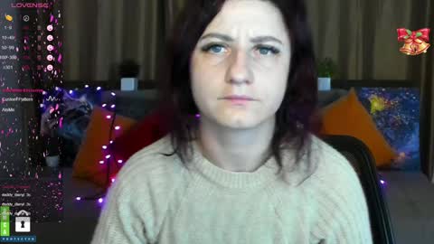 Snapshot of muse_kitty_jenia chatting on 01.27.25 Jenya online show from 01.27.25