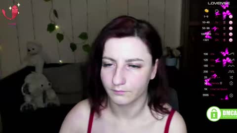 Snapshot of muse_kitty_jenia chatting on 02.15.25 Jenya online show from 02.15.25