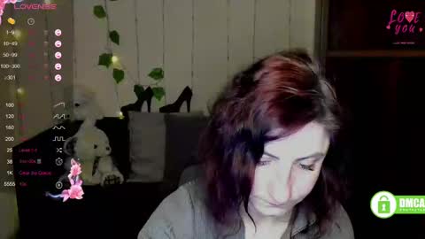 Snapshot of muse_kitty_jenia chatting on 03.04.25 Jenya online show from 03.04.25