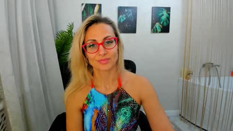 Diana online show from 11.21.25