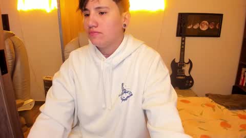 VALENTINA Luna  online show from 10.19.25