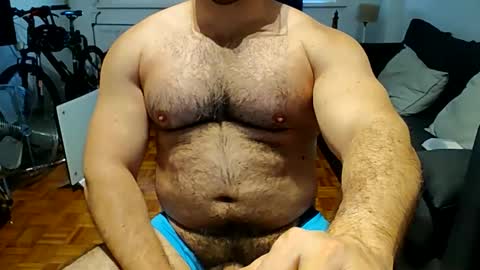 Snapshot of muslbuddy chatting on 12.22.25 muslbuddy online show from 12.22.25