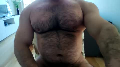 Snapshot of muslbuddy chatting on 01.12.26 muslbuddy online show from 01.12.26